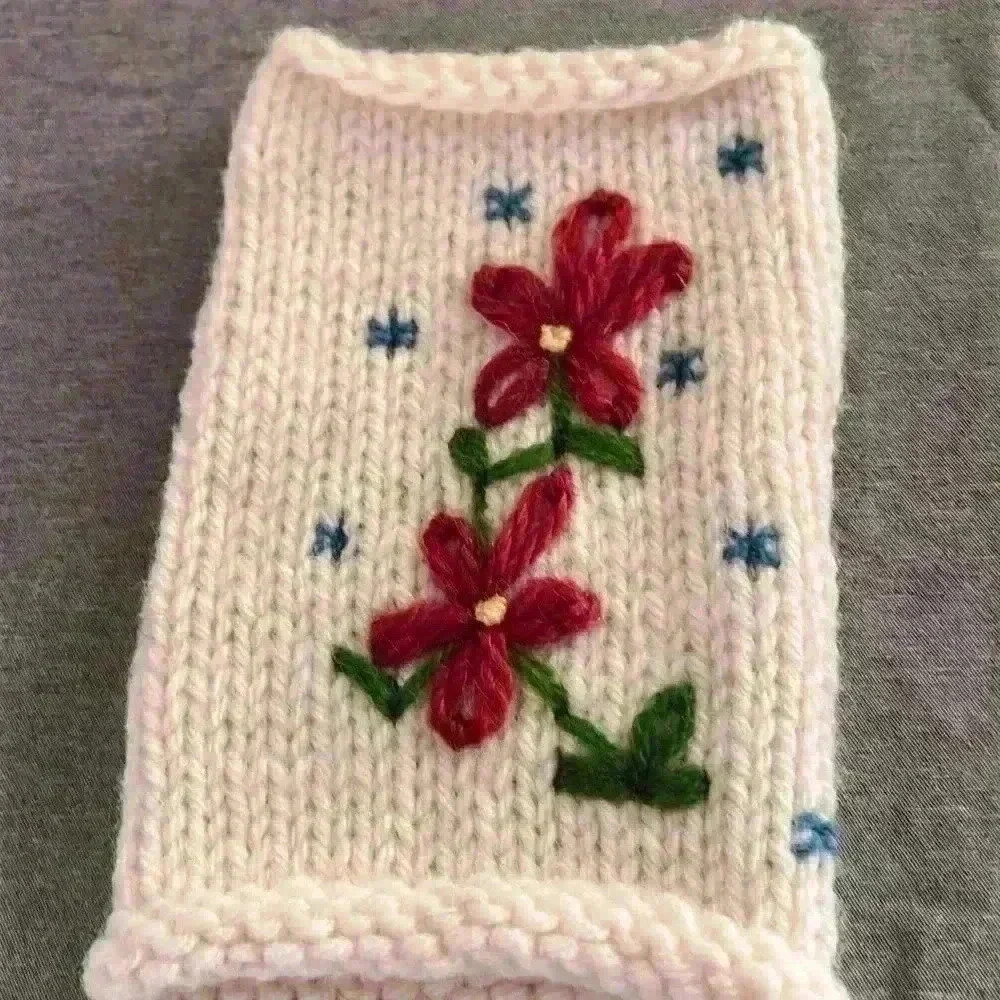 Fingerless Gloves wrist warmers beige with flowers Warm HandCrafted OSFM - Picture 2 of 7